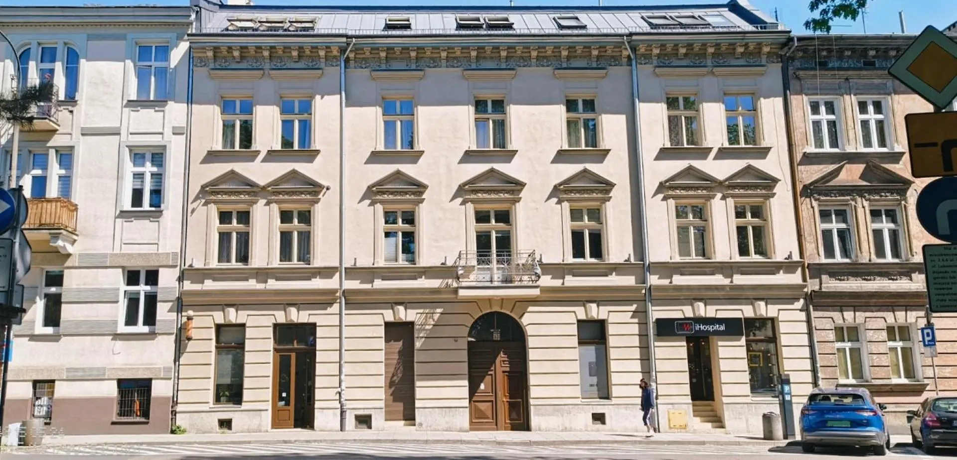 Bed & Breakfast Novumhouse - Main Railway Station Bed and Breakfast Kraków