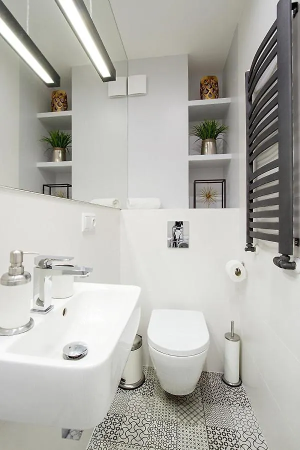 Bed and Breakfast Novumhouse - Main Railway Station Cracovia
